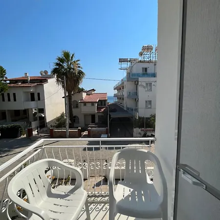 Tiffany Hotel *